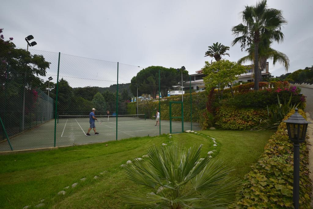 Villaggio Pineta Petto Bianco カーポ・ヴァチカーノ エクステリア 写真